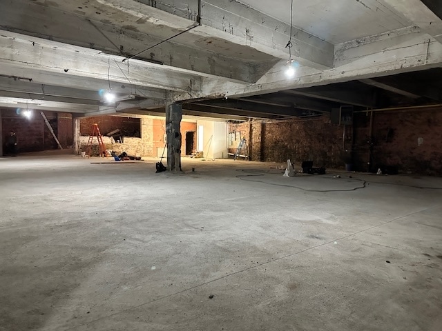 355 E 173rd St, Bronx, NY for lease Building Photo- Image 1 of 2