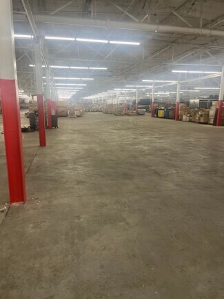 Plus de détails pour 1103 S Elm St, Greensboro, NC - Industriel à louer