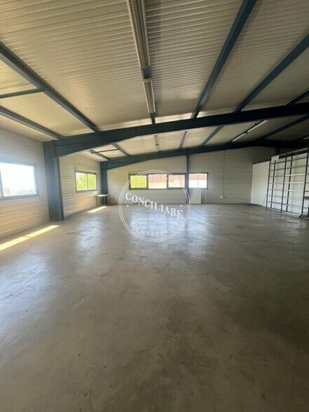 10 Rue D'Apollo, L'Union for lease - Interior Photo - Image 3 of 10