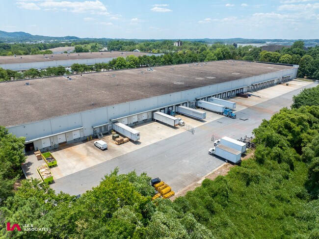 More details for 2850 Barrett Lakes Blvd, Kennesaw, GA - Industrial for Lease