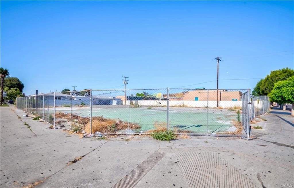 2416 Alondra Blvd, Compton, CA for sale Primary Photo- Image 1 of 2