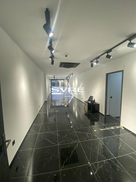 Commerce de détail dans Marseille à vendre - Photo du bâtiment - Image 3 de 4