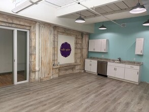 50 S Buckhout St, Irvington, NY for lease Interior Photo- Image 2 of 3