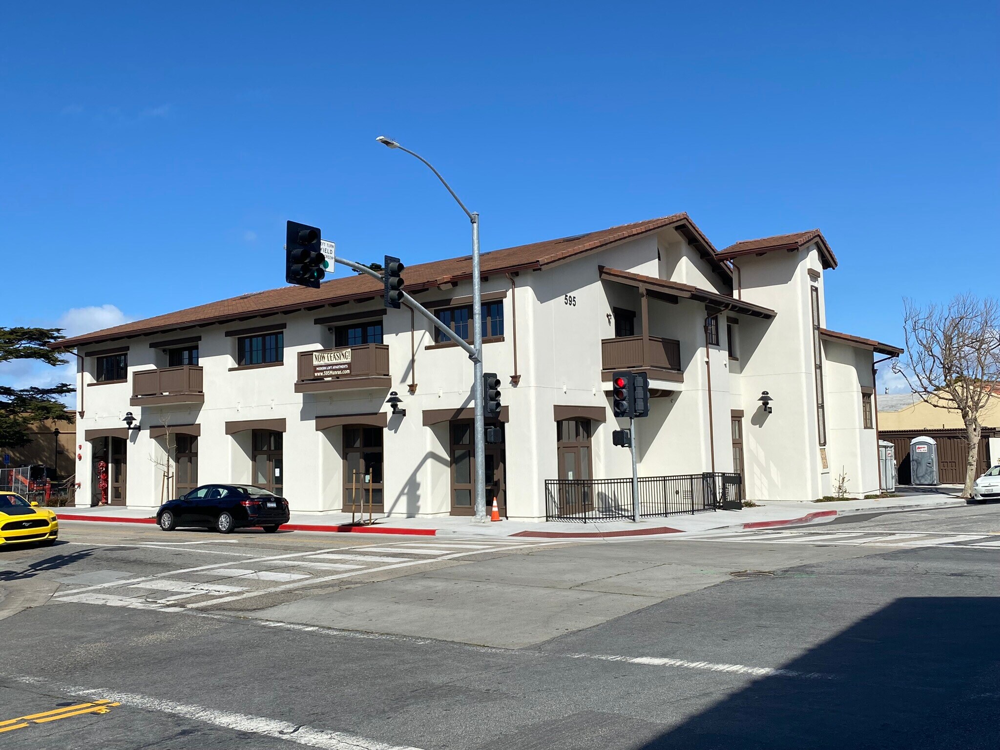 595 Munras Ave, Monterey, CA for lease Building Photo- Image 1 of 7