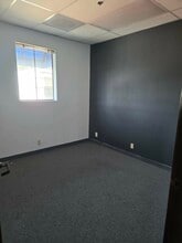 253-255 N San Gabriel Blvd, Pasadena, CA à louer Photo intérieure- Image 2 de 2