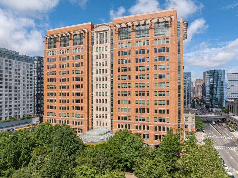2 Seaport Ln, Boston, MA for lease - Primary Photo - Image 1 of 8