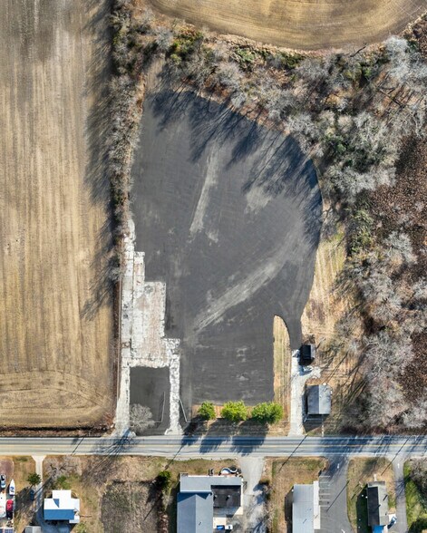 657 Swedesboro Rd, Gibbstown, NJ à louer - Photo du bâtiment - Image 3 de 3