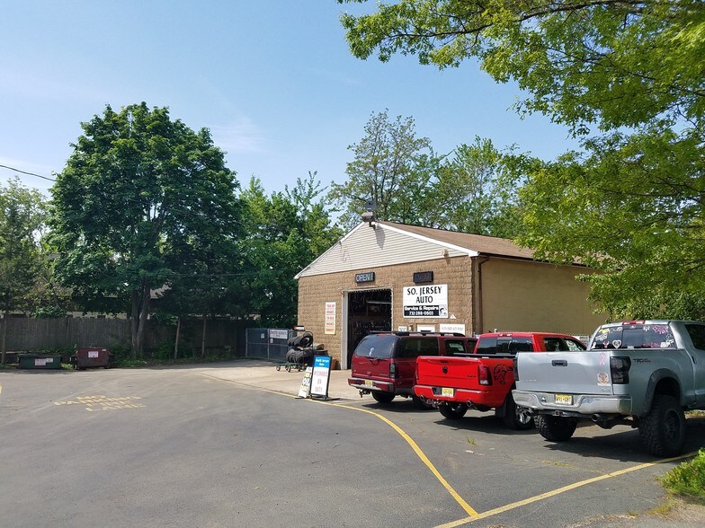 281 Route 37 E, Toms River, NJ à vendre - Photo du bâtiment - Image 3 de 8