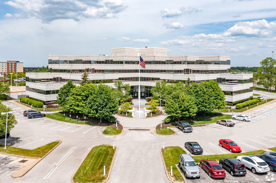 3401 Enterprise Pky, Beachwood, OH for lease - Building Photo - Image 1 of 17