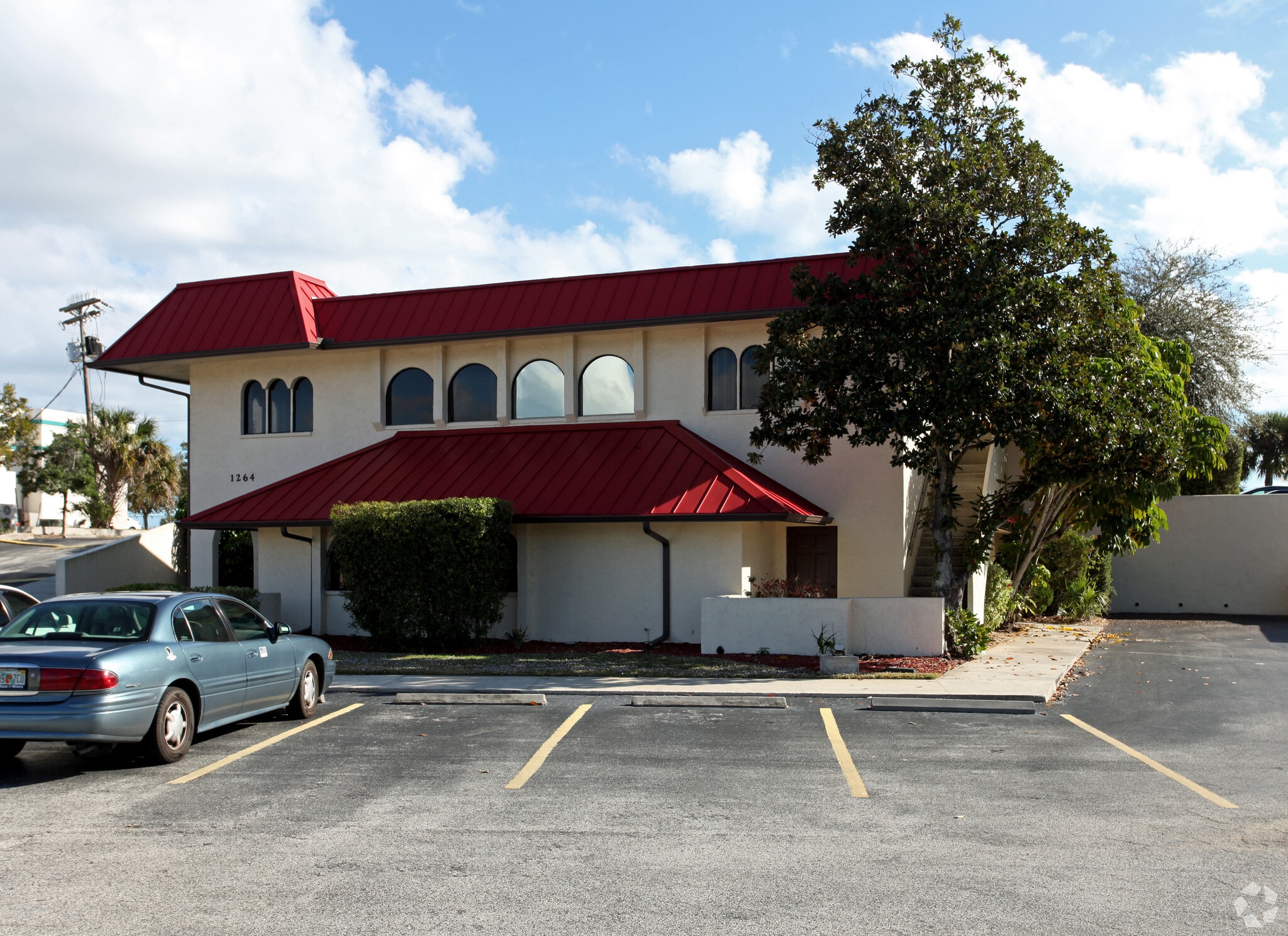 Brevard Professional Center&Coral Sands portfolio of 3 properties for sale on LoopNet.ca Primary Photo- Image 1 of 5