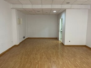 Retail in Esparreguera, Barcelona for lease Interior Photo- Image 2 of 6