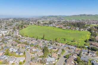 Skyline Dr, Vallejo, CA - Aérien  Vue de la carte - Image1