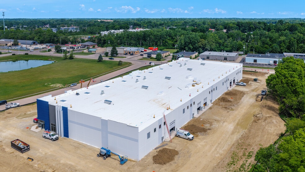 200-300 Prosperity Dr, Dayton, OH for lease - Building Photo - Image 3 of 6