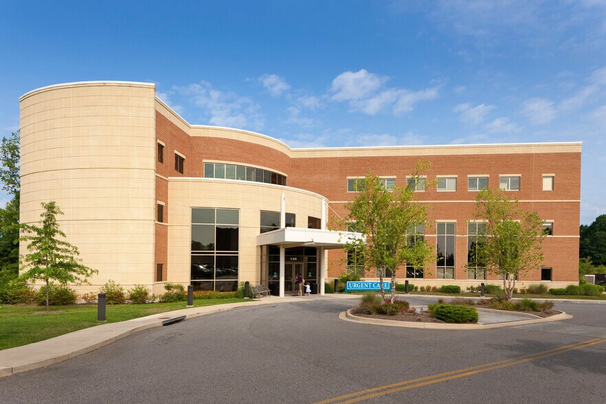 130 Hospital Rd, Prince Frederick, MD à louer - Photo du bâtiment - Image 2 de 18