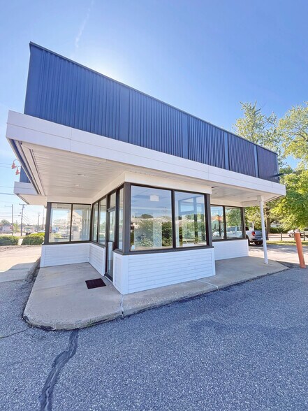 163 Pleasant St, Brunswick, ME à louer - Photo du bâtiment - Image 2 de 10