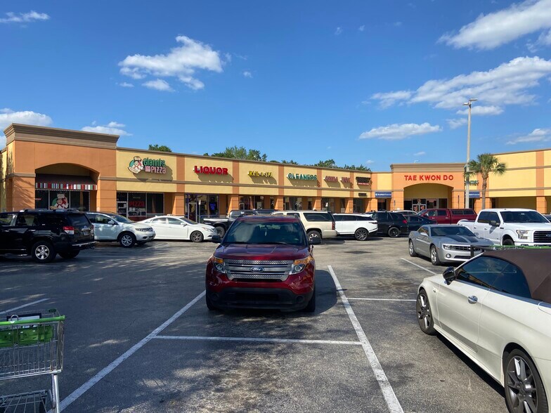 4925-5001 E State Road 64, Bradenton, FL à louer - Photo du bâtiment - Image 2 de 4