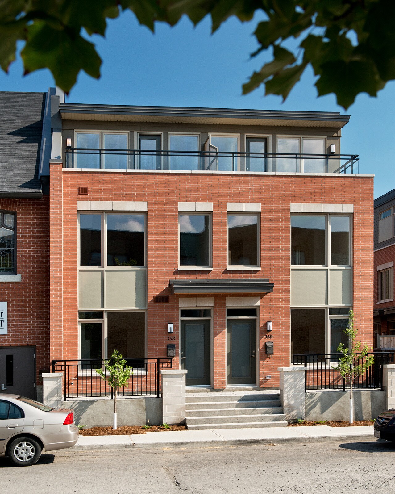 360 Ravenhill Av E, Ottawa, ON à vendre Photo du bâtiment- Image 1 de 1