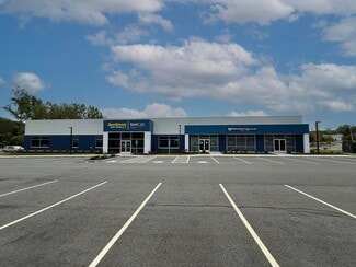 Plus de détails pour 77 Pane Road, Newington, CT - Commerce de détail à louer
