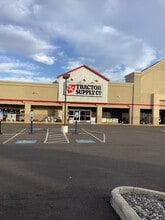 23250-23300 Lorain Rd, North Olmsted, OH for lease Building Photo- Image 1 of 5