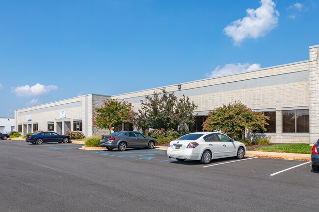More details for 243 Quigley Blvd, New Castle, DE - Industrial for Lease