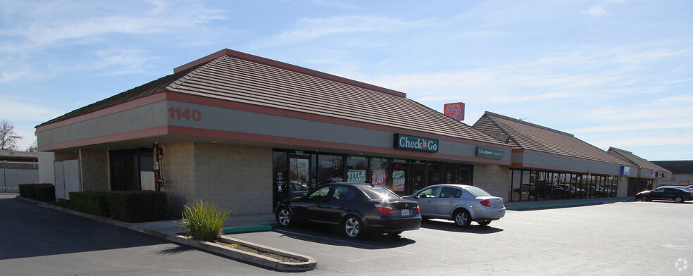 1138-1162 S Main St, Manteca, CA à vendre - Photo du bâtiment - Image 2 de 14