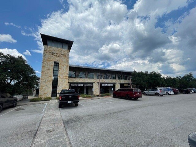 2700 Barton Creek Blvd, Austin, TX à louer - Photo du bâtiment - Image 2 de 18