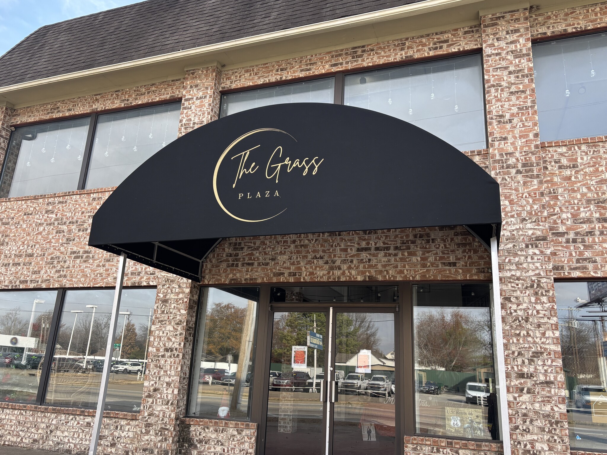 4322 E 11th St, Tulsa, OK à louer Photo du bâtiment- Image 1 de 10