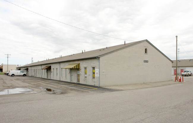 More details for 1900-1936 Britains Ln, Columbus, OH - Industrial for Lease