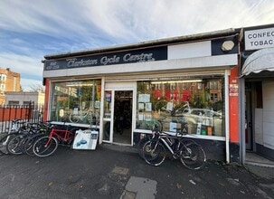 681-689 Clarkston Rd, Glasgow for lease Building Photo- Image 1 of 3