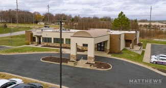 Plus de détails pour 2311 Redwood Ave, Independence, MO - Bureau à vendre