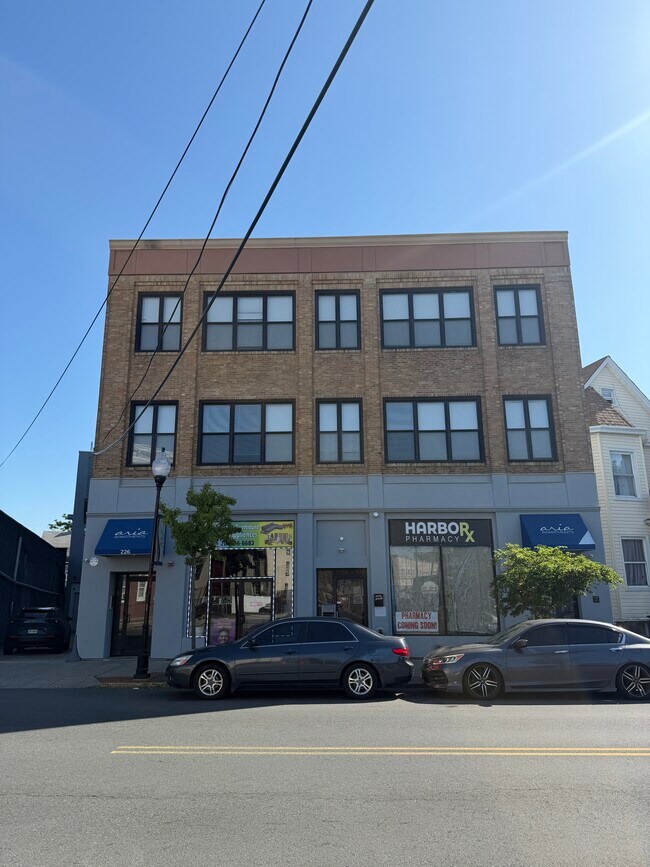 Plus de détails pour 226 New Brunswick Ave, Perth Amboy, NJ - Commerce de détail, Industriel à louer