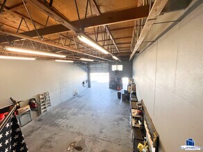 11126 I Ave, Hesperia, CA for lease Interior Photo- Image 1 of 4