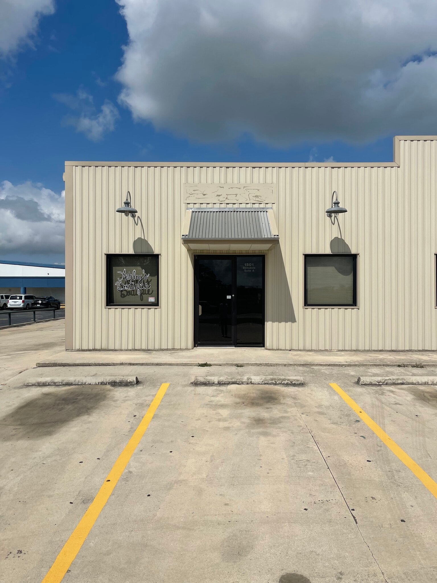 1501 Bensdale Rd, Pleasanton, TX à louer Photo du bâtiment- Image 1 de 5