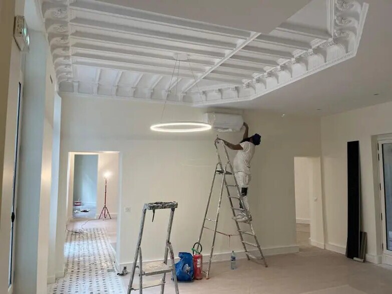 5 Avenue De Messine, Paris for lease - Interior Photo - Image 3 of 10