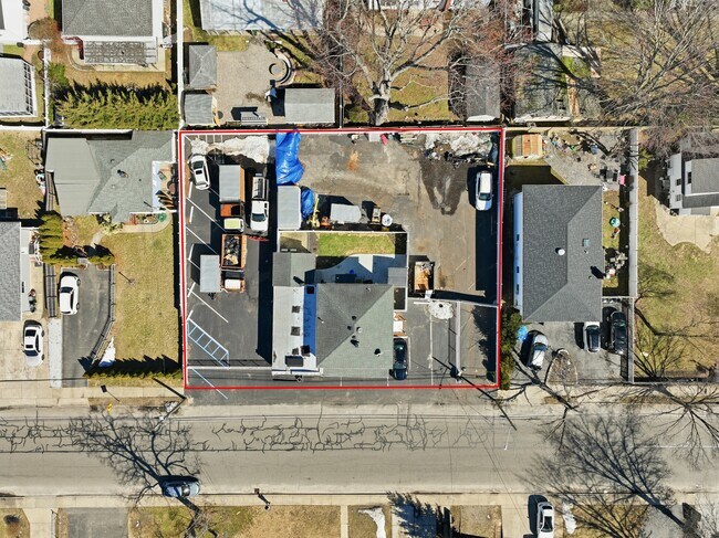 Plus de détails pour 150 N Delaware Ave, Lindenhurst, NY - Commerce de détail à vendre