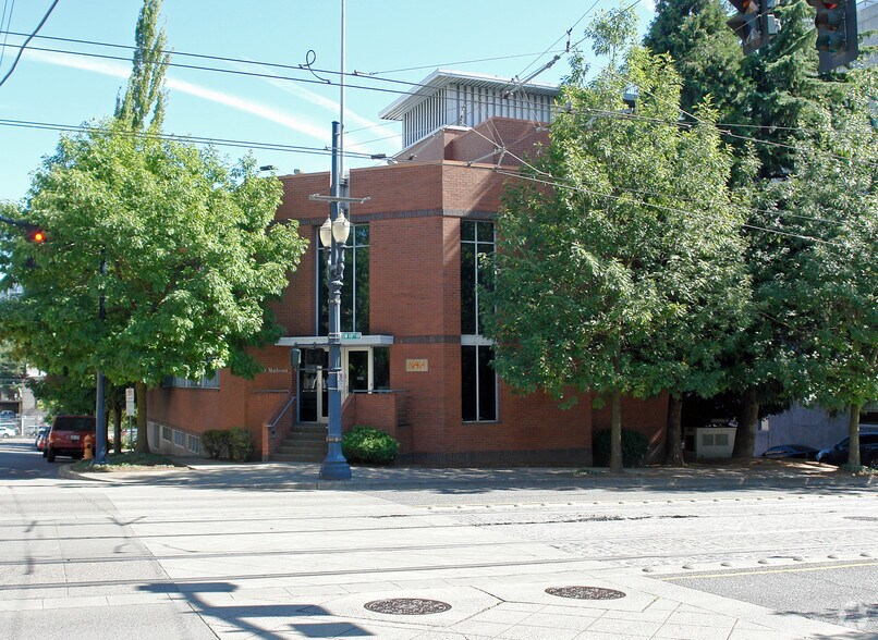 1776 SW Madison Ave, Portland, OR for lease - Primary Photo - Image 1 of 13