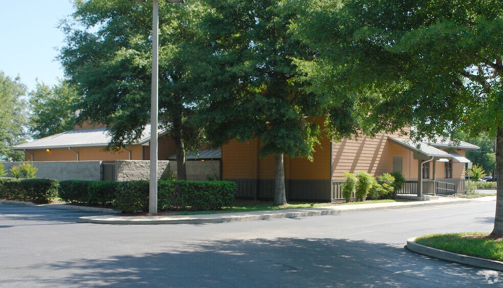 3700 Lake Emma Rd, Lake Mary, FL à louer - Photo du bâtiment - Image 3 de 4