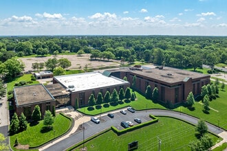 6700 N High St, Worthington, OH - Aerial  map view