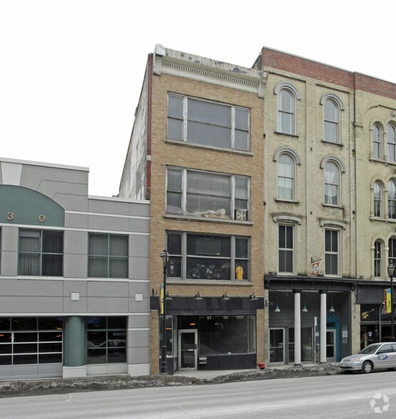 524 N Water St, Milwaukee, WI for sale - Primary Photo - Image 1 of 4