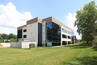 More details for 625 Kenmoor Ave SE, Grand Rapids, MI - Office for Lease