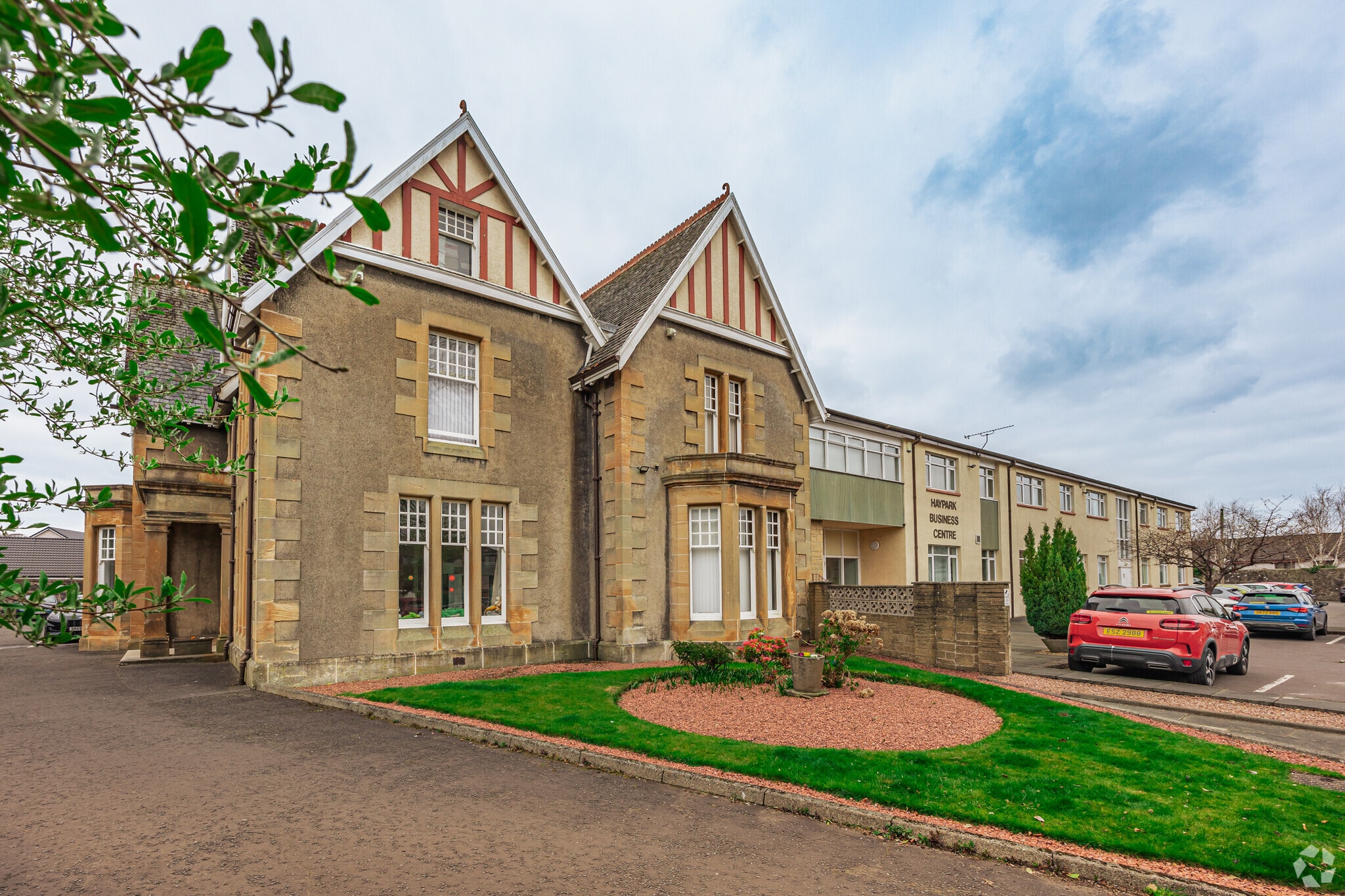 Marchmont Ave, Polmont for lease Primary Photo- Image 1 of 29