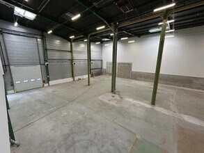 20 Avenue Marcellin Berthelot, Villeneuve-la-Garenne for lease Interior Photo- Image 2 of 9