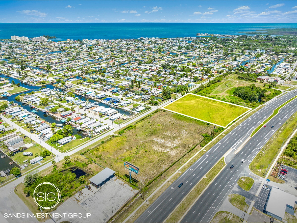 13521 US-19, Hudson, FL for sale Primary Photo- Image 1 of 5