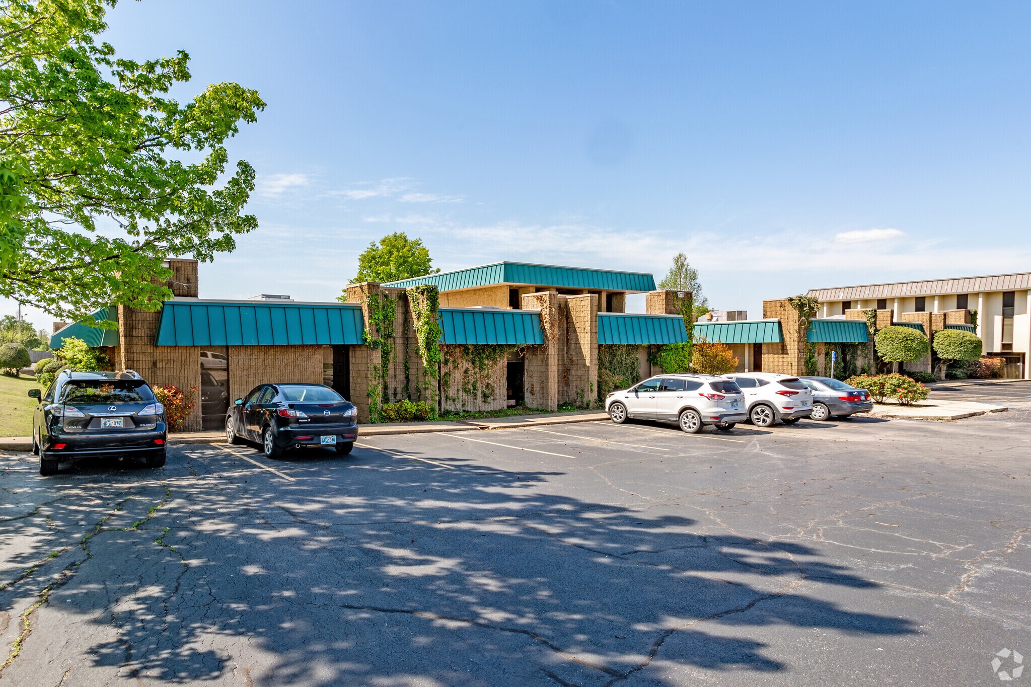 5350 E 46th St, Tulsa, OK for lease Primary Photo- Image 1 of 14