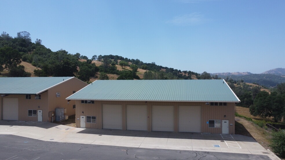 770-780 Industrial Way, San Andreas, CA for lease - Building Photo - Image 2 of 5