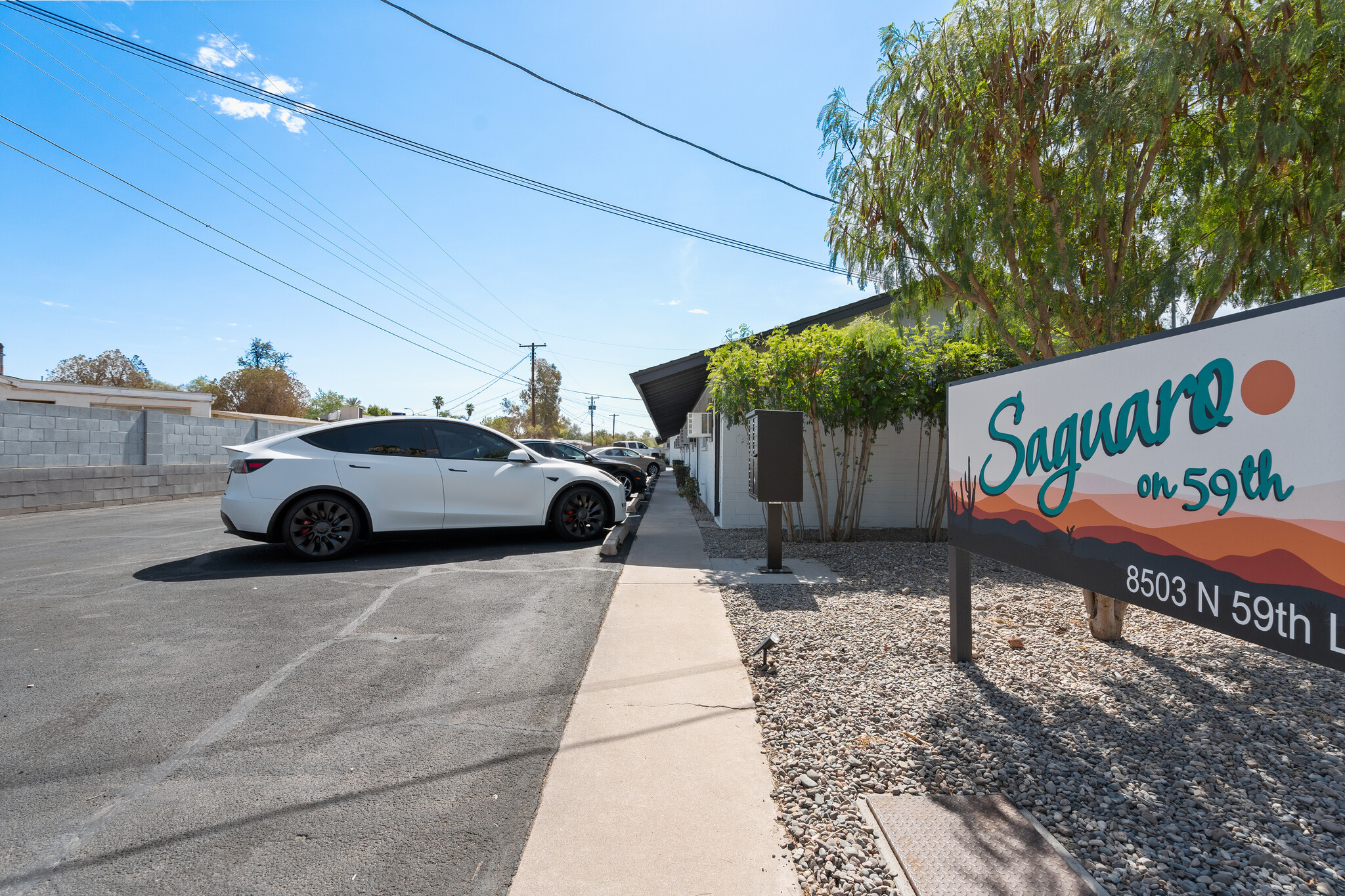 8503 N 59th Ave, Glendale, AZ for sale Primary Photo- Image 1 of 1