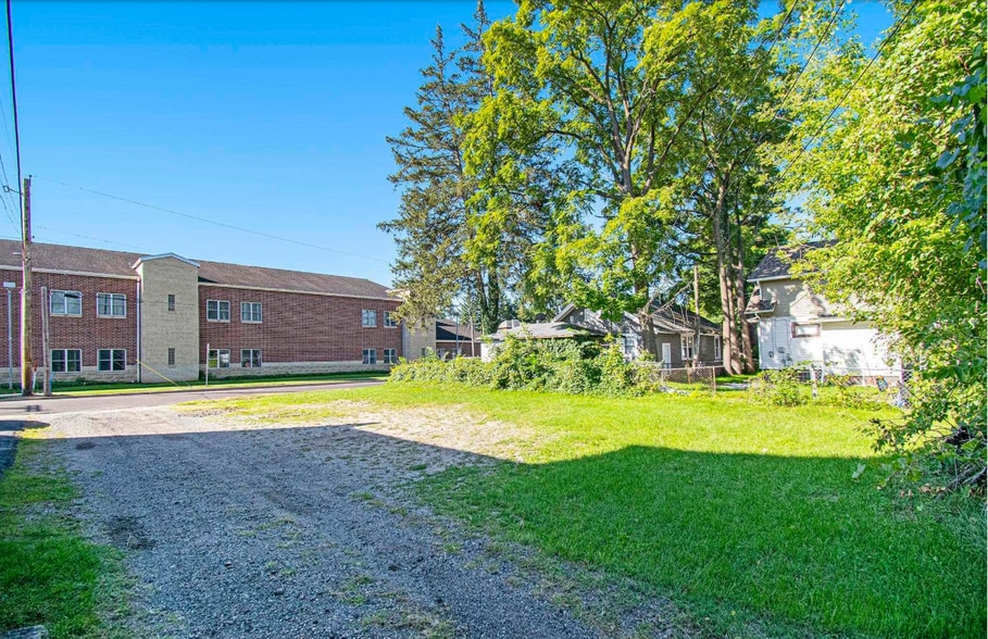 1101 Blaine Ave, South Bend, IN for sale - Building Photo - Image 3 of 14