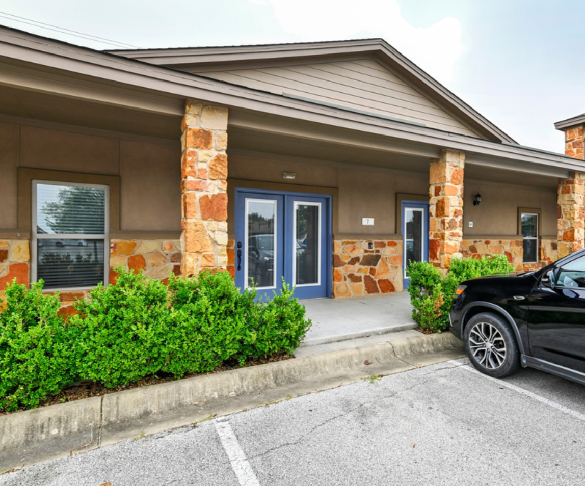 2851 Joe Dimaggio Blvd, Round Rock, TX for lease Building Photo- Image 1 of 6