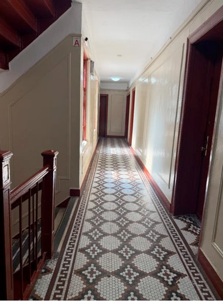 2334 Tiebout Ave, Bronx, NY for sale - Interior Photo - Image 3 of 7