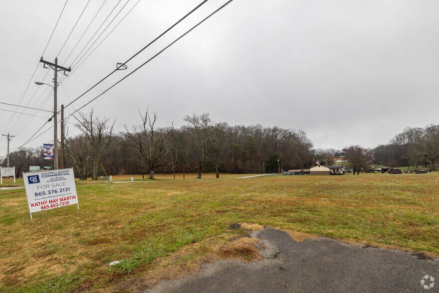 820 Gallaher Rd, Kingston, TN à vendre - Photo principale - Image 1 de 2